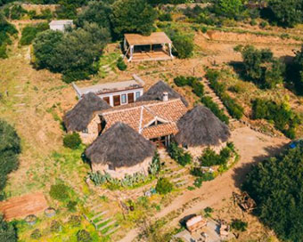 Plan your UK holidays with Glamping Hub for the best short breaks and places to go camping.